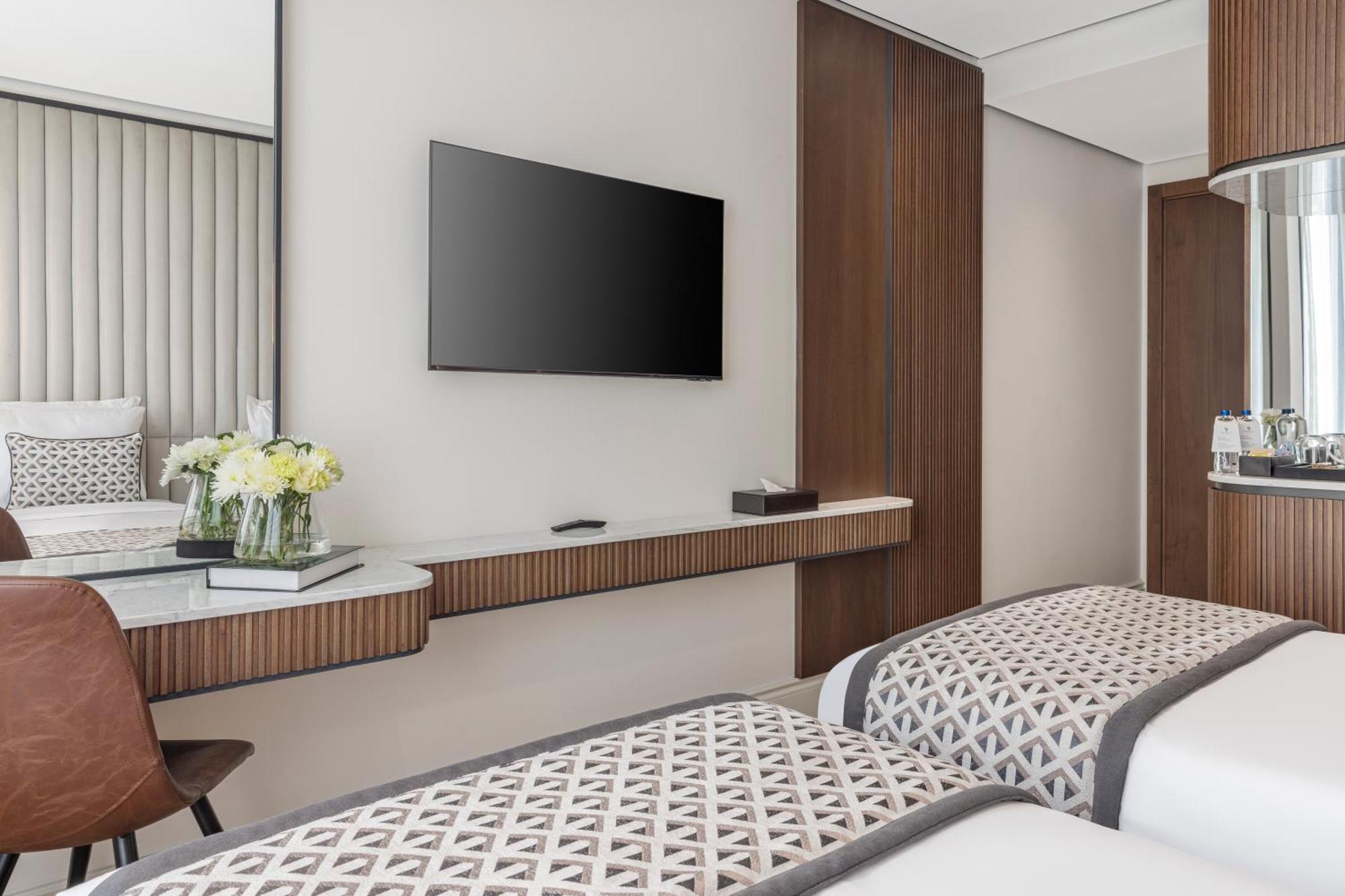 Dream Inn Karakoey Bosphorus Istanbul Exterior photo