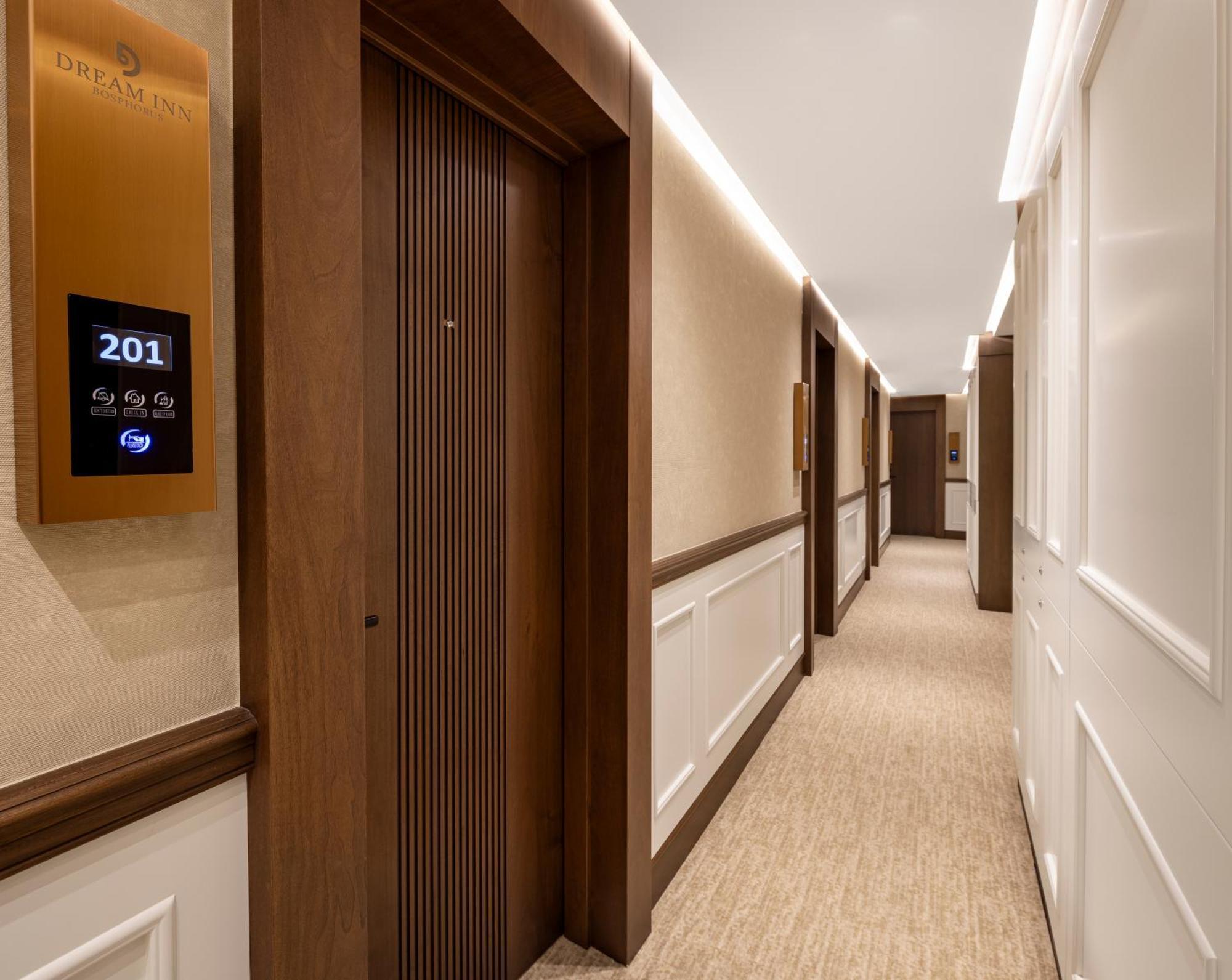 Dream Inn Karakoey Bosphorus Istanbul Exterior photo